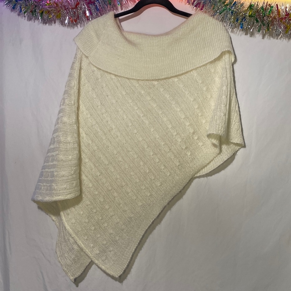 Asymmetrical Knit poncho